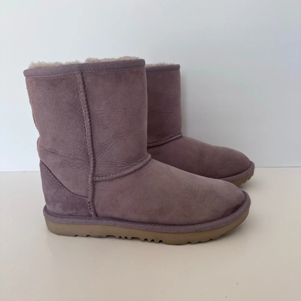 UGG  Classic Short ll Boot Wildflower
